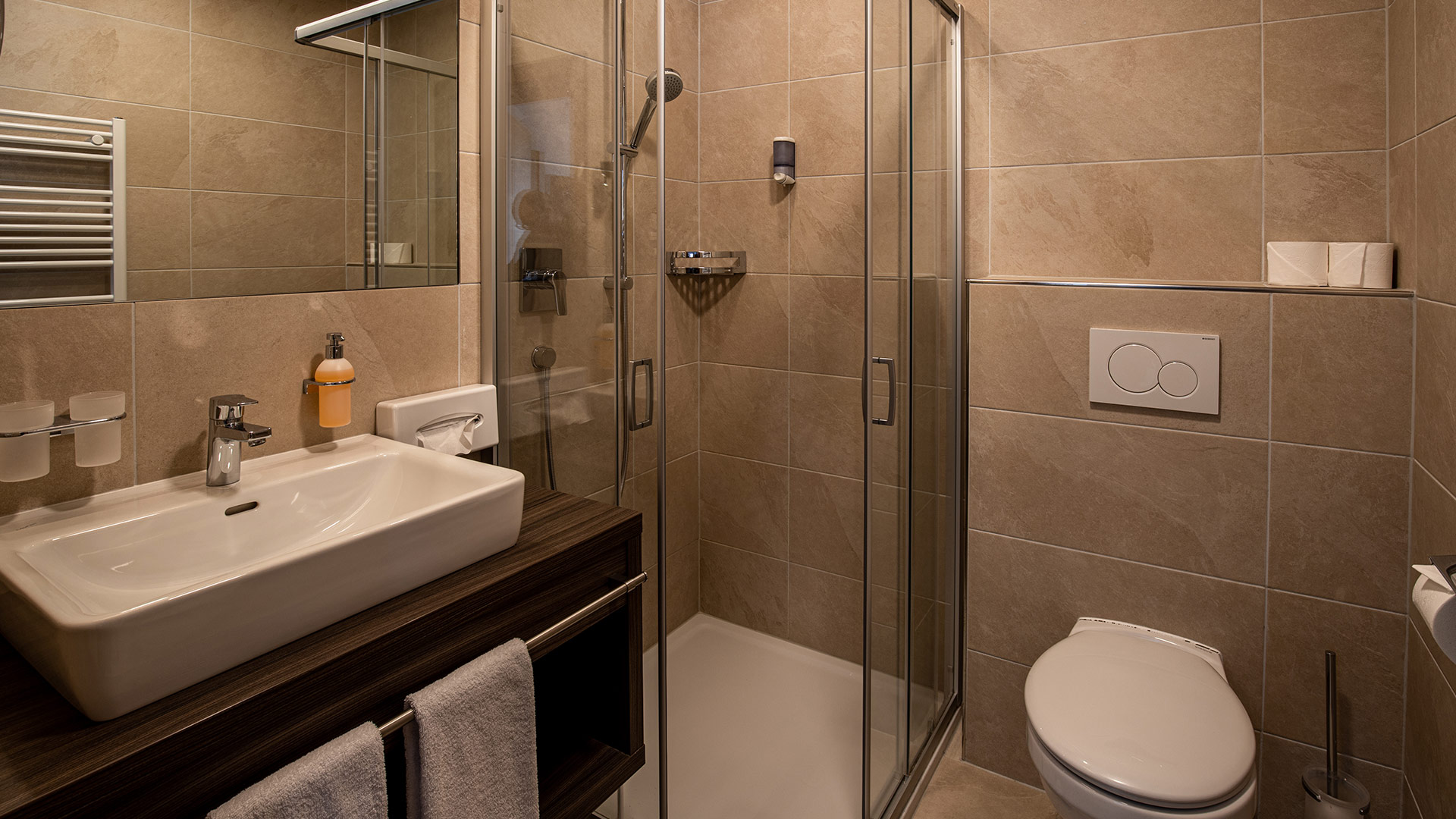 holiday apartment Ischgl 6 people | bathroom