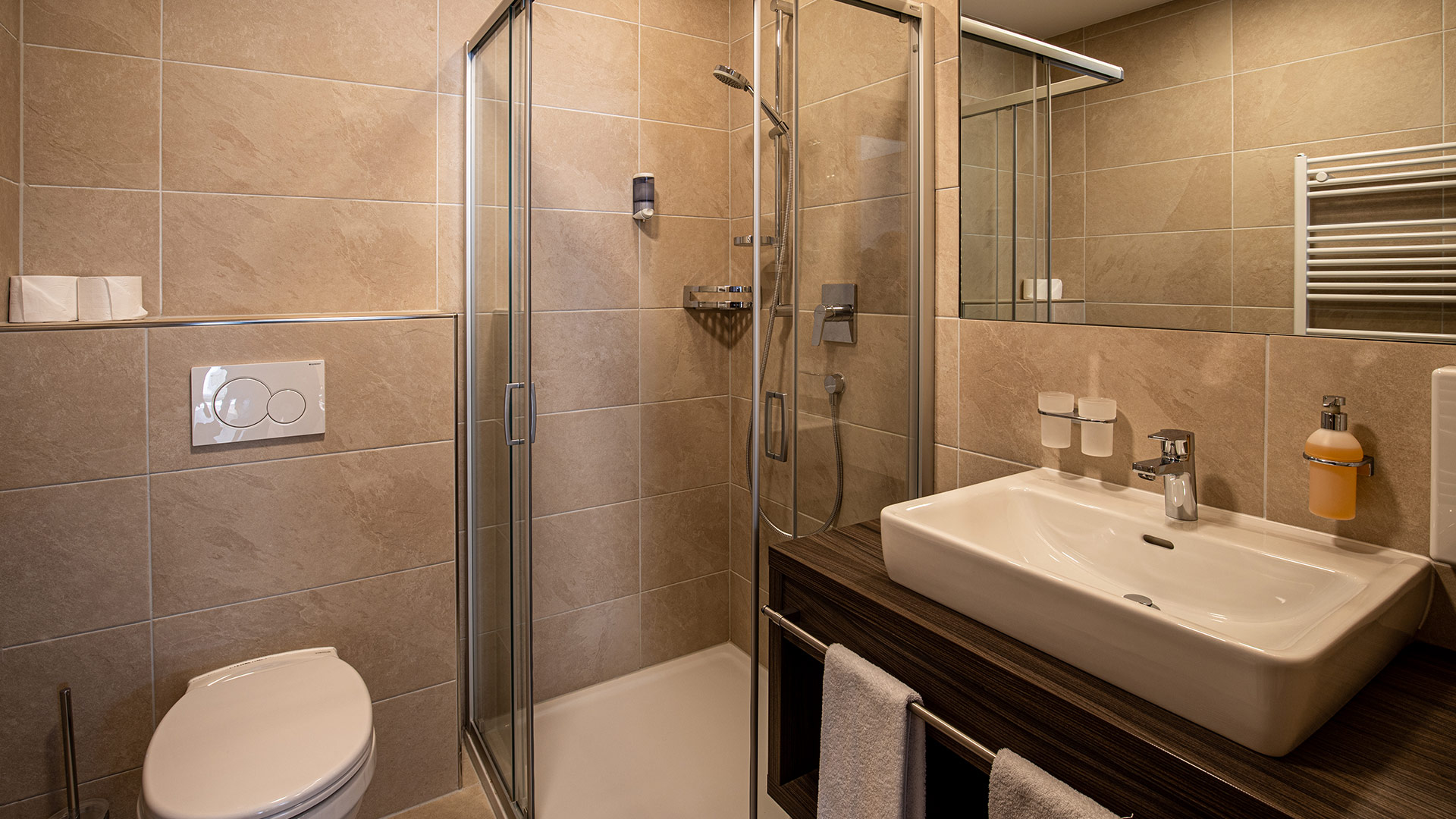 holiday apartment Ischgl | bathroom