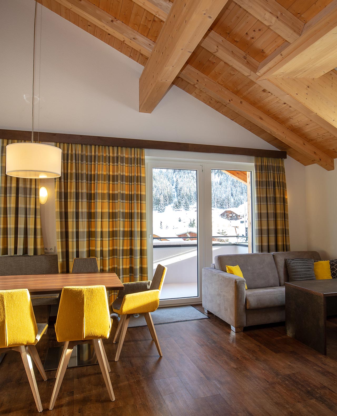 holiday apartment Ischgl 6 people | living area